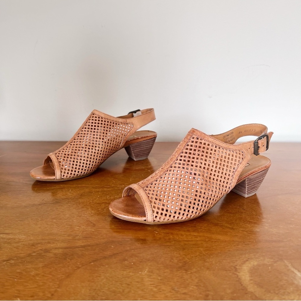 Paul Green • Lois slingback sandal heeled peep toe perforated cognac leather - Picture 9 of 9